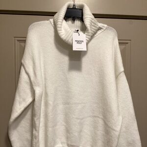 Princess Polly Oswin Turtleneck Sweater Medium/Large